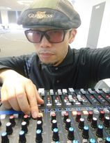 冠地情氏