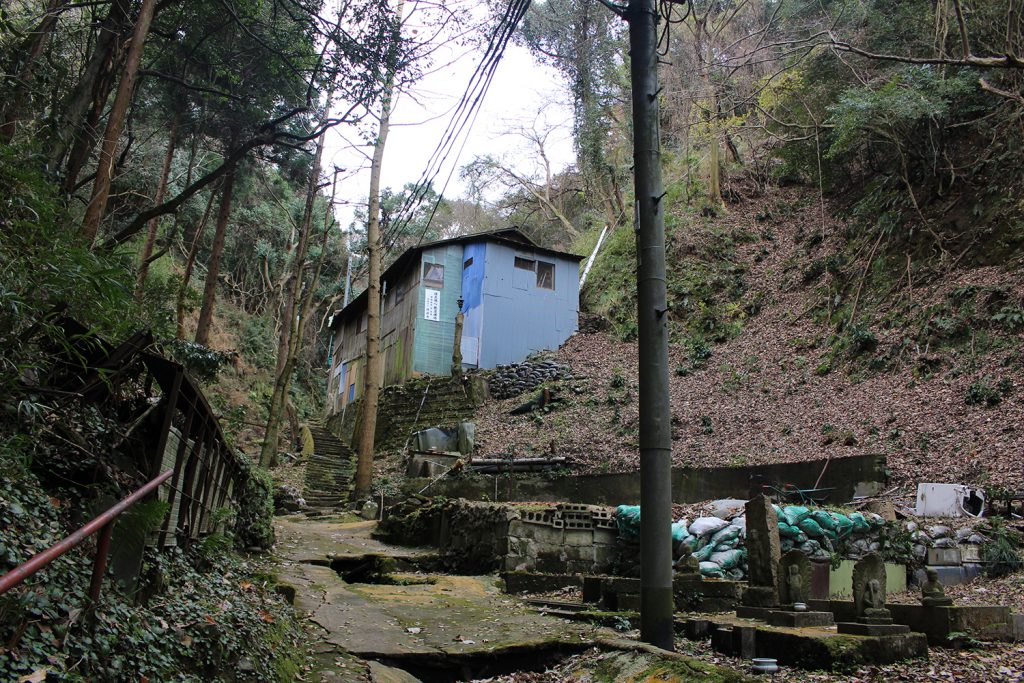ナゾの寺